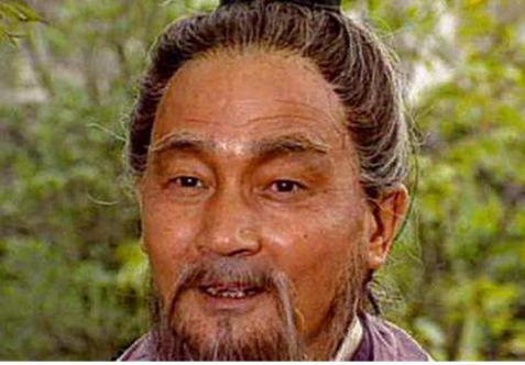 张昭:孙策的谋士,孙策死后辅佐孙权