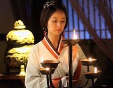 汉文帝最为宠信邓通甚至给他开矿造钱 为何最后会活活饿死他呢