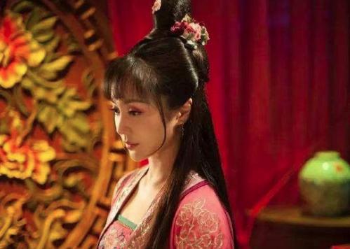 青楼女子出对联,第一才子绞尽脑汁也想不出