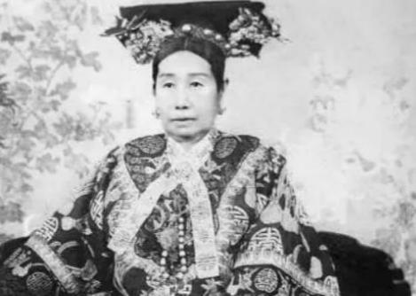 清朝曾经派遣120个学生赴美留学，后来召回来了吗