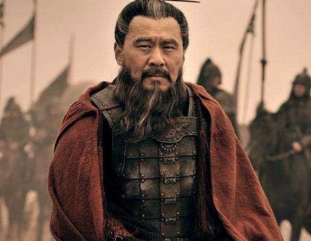 曹操杀死一代名医华佗,是因为华佗非要开颅吗