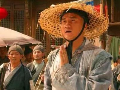朱元璋跌倒众人视而不见，只有他冲上去搀扶反而丢了性命