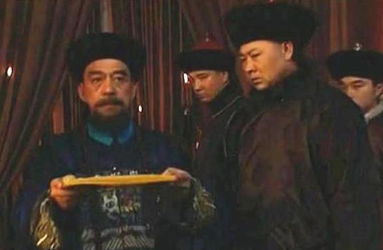 隆科多辅助雍正顺利继位,登位后的雍正,为何却要严厉打击隆科多?