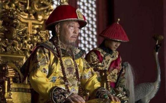 朱珪:嘉庆帝的老师,也是和珅惹不起的大臣