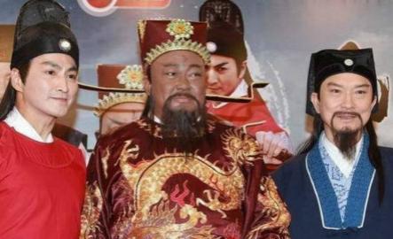 此人是北宋大清官,公开在朝堂指责宋仁宗,死后21口棺材同时出殡