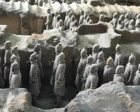 秦始皇陵中的六件稀世珍宝,最后一件保了一个朝代800年