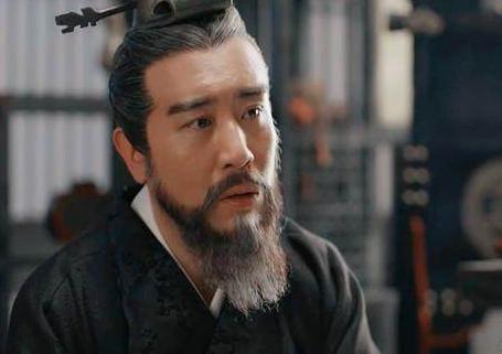 贾诩和郭嘉相比 谁才是三国第一谋士呢