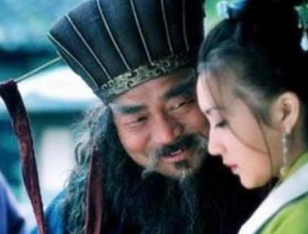 揭秘董卓鲜为人知的一面 为了孙女的病竟然要去到皇陵