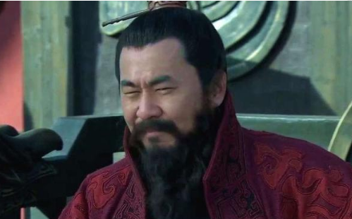 曹操单独上殿后，汉献帝说了什么