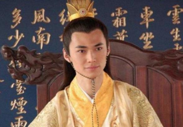 朱元璋杀功臣,朱标挖苦12字气得朱元璋拿凳子