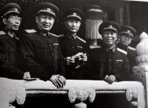 钟期光是谁