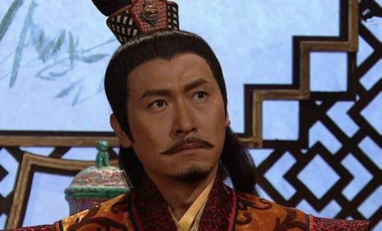 朱元璋在朝堂上追着太子打,然后又痛哭不已