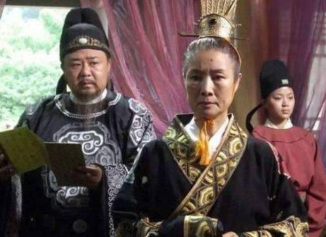 狄仁杰被打入大牢后，说了什么结果立马就不一样了