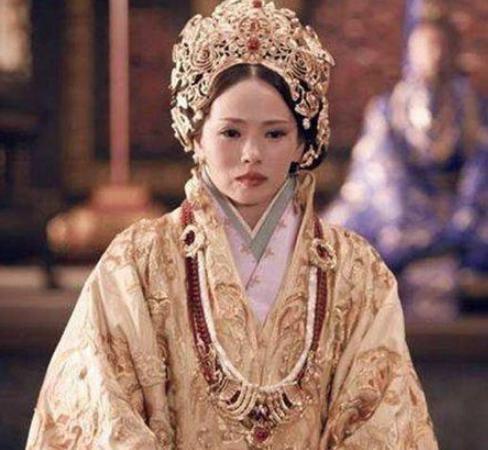 汉献帝:古代最幸运的亡国之君,还娶了曹操女儿为妻