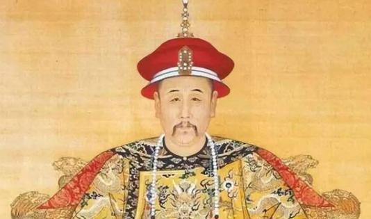康熙乾隆勤勉治国却导致了国家落后!康熙乾隆做了什么
