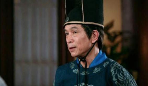 四十岁从宦官当上宰相,最后却被刺杀
