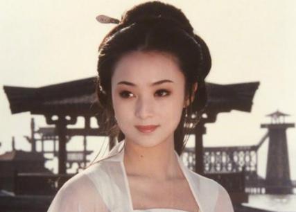 史上头号美女间谍,成功灭国后留下一个美丽的传说!