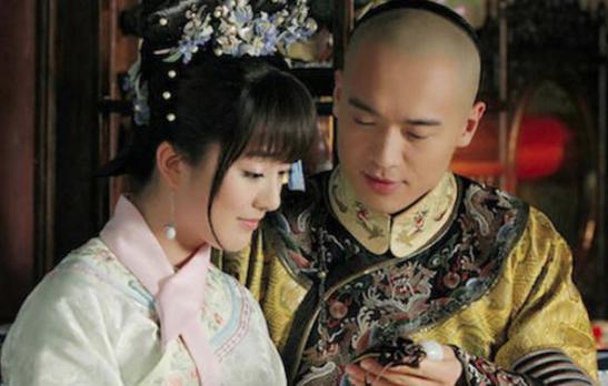 皇贵妃生下一个女儿,康熙为何下令将女儿烧掉