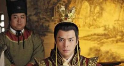 她21岁成皇后,一生培养了两代帝王!两个皇帝却大相径庭!