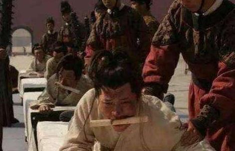 曾经被张居正打瘸了一条腿,但是张居正的冤却只有他敢鸣!
