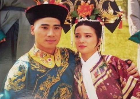 她拥有皇后封号,却一生未戴过凤冠,这是为何