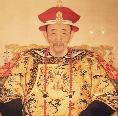 康熙皇帝有“千古一帝”美誉 康熙晚年为何变得如此昏庸
