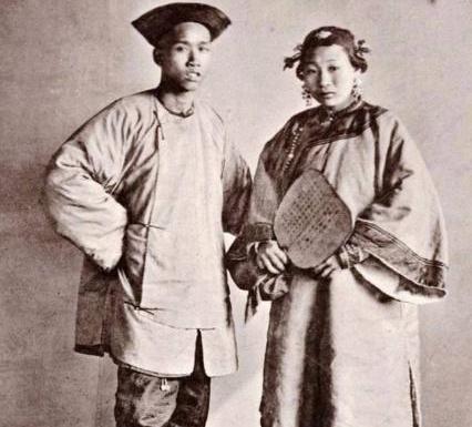 俗话说:人丑就多读书 但是在清朝长得好才是王道
