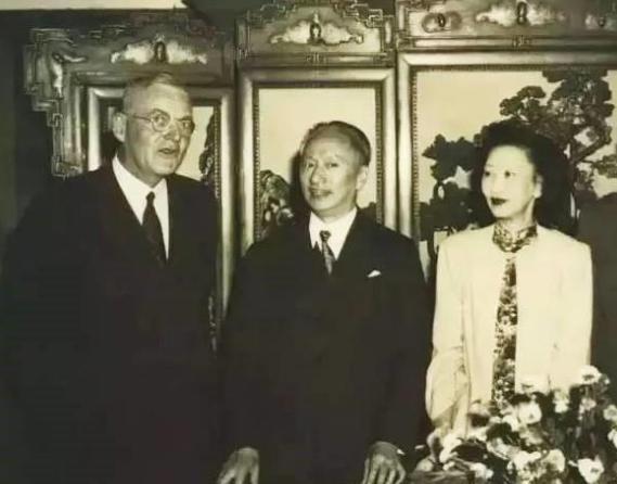 她是民国时尚女王,看似风光却一生没得到过爱情