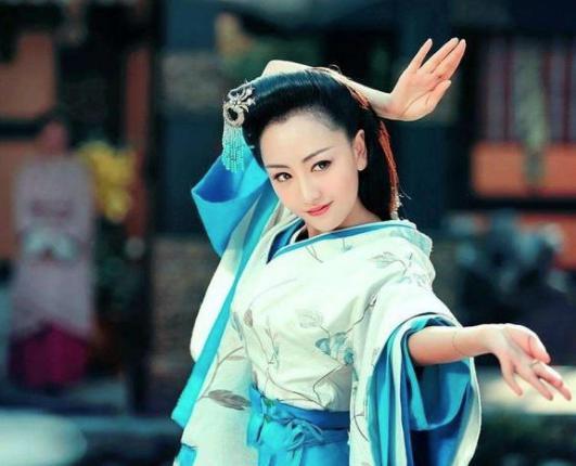 西汉的两位“长公主”,一个权势滔天,一个却嫁给下人