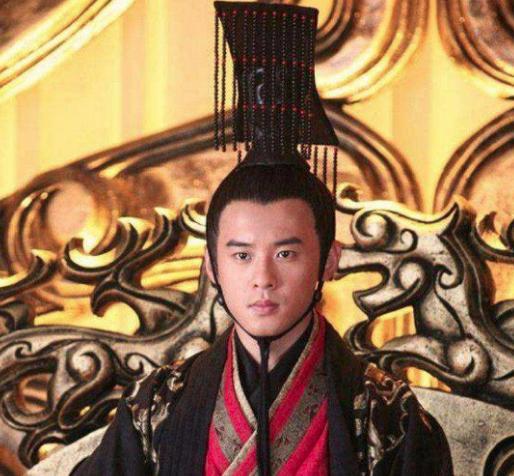 西汉的两位“长公主”,一个权势滔天,一个却嫁给下人