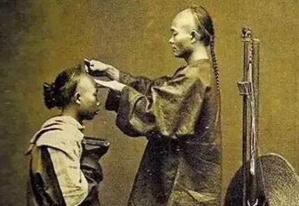 清代的男子的辫子到底有多脏 古人多久洗一次呢