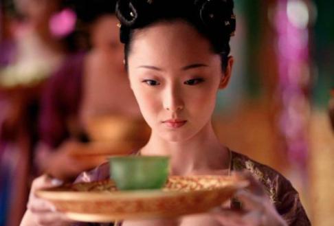 皇帝强纳太子妃,父子反目成仇太子弑君夺位!