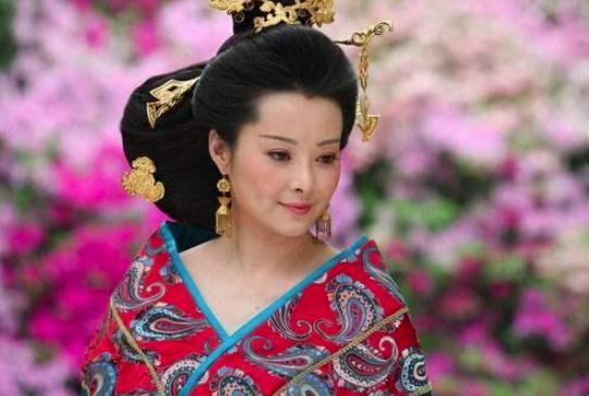 王莽一生中最重要的两个女人,最后都结局凄凉