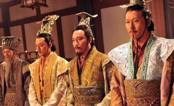 春秋战神先轸歼灭秦国大军，为何却故意战死