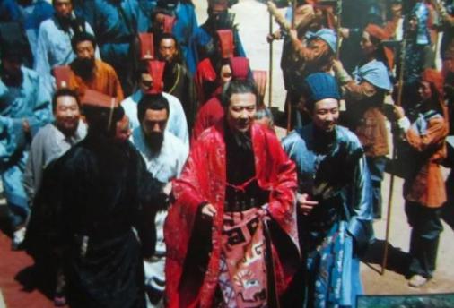 曹操为何总是觊觎刘备帐下将领