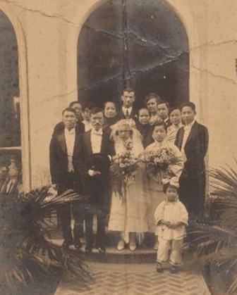 夫妻三十年后丈夫提出离婚离婚,她一生不嫁活到85岁