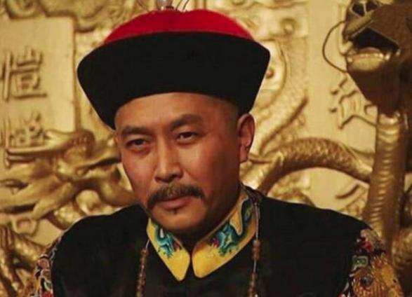 雍正很忌惮岳钟琪,兵部判岳钟琪死刑,雍正为何却留他一命