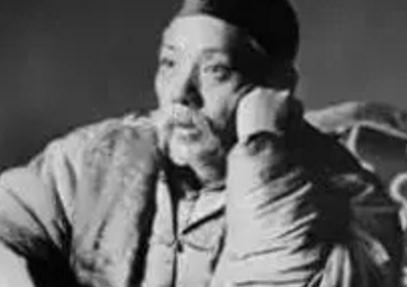 光绪只比慈禧早死二十小时,是有人下毒吗