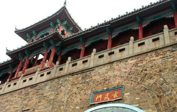 千古明君李世民:19岁与父亲起兵,1年便建立王朝