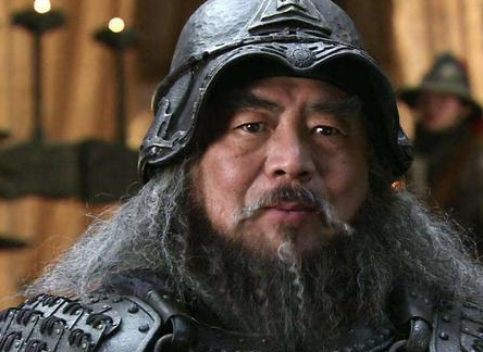吕布一生有两大爱好 除了认干爹外就是喜欢杀干爹