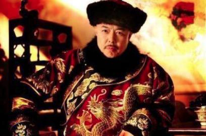 母亲失宠后永璂也被乾隆冷落,去世后以普通宗室之礼下葬