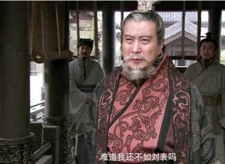 刘备靠诸葛亮才能割据一方,但有些方面强过诸葛亮