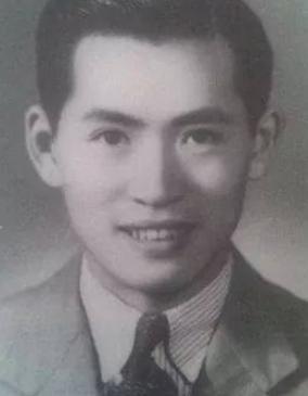 她出生豪门嫁戏子,为何一生坎坷
