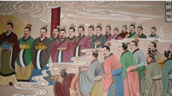 汉唐加一起不到七百年,周朝却能存在八百年