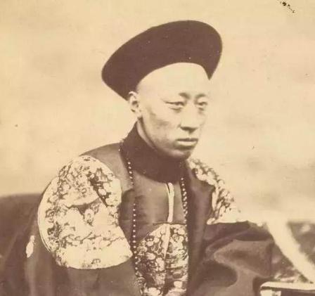 健康无恙的慈安太后在45岁突然暴毙的原因是什么