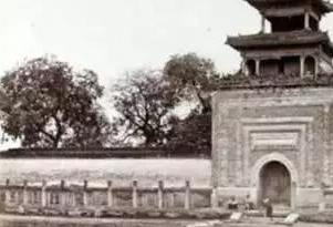 揭秘:乾隆皇帝“香妃”的真实身份