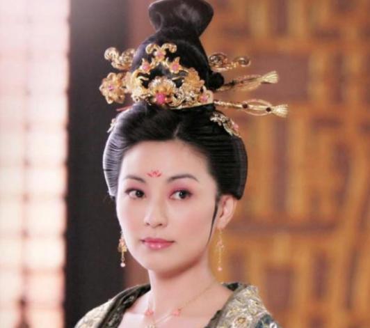 上官婉儿的传奇人生,从巾帼宰相到皇妃,最后被处死