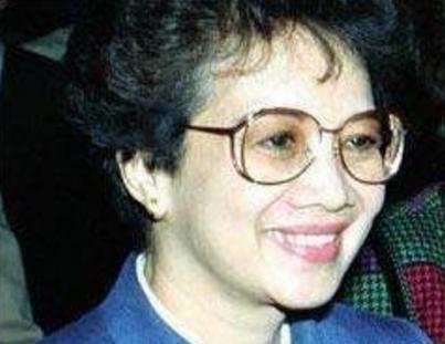 科拉松·阿基诺:菲律宾历史上第一位女性总统