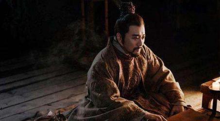 他手握十万重兵,李世民都拿他没办法!最后是被谁灭的