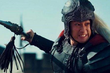 吕布一代战神为何不能成就霸业